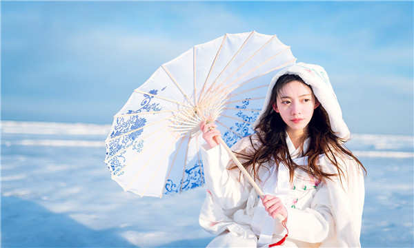 镶黄试管代怀生子多少钱一个？助孕之路的费用分析与方案选择